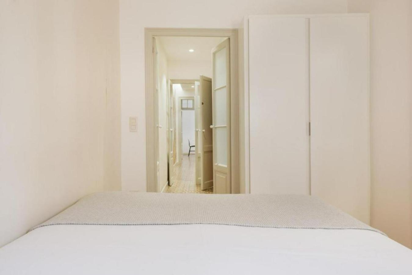 Apartament Ola Living Santa Anna Barcelona Zewnętrze zdjęcie